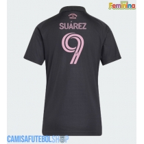 Camisa de time de futebol Inter Miami Luis Suarez #9 Replicas 2º Equipamento Feminina 2026-27 Manga Curta